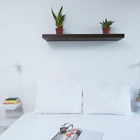 Stylish 2 Bedroom Flat With Balcony In London Luaran gambar