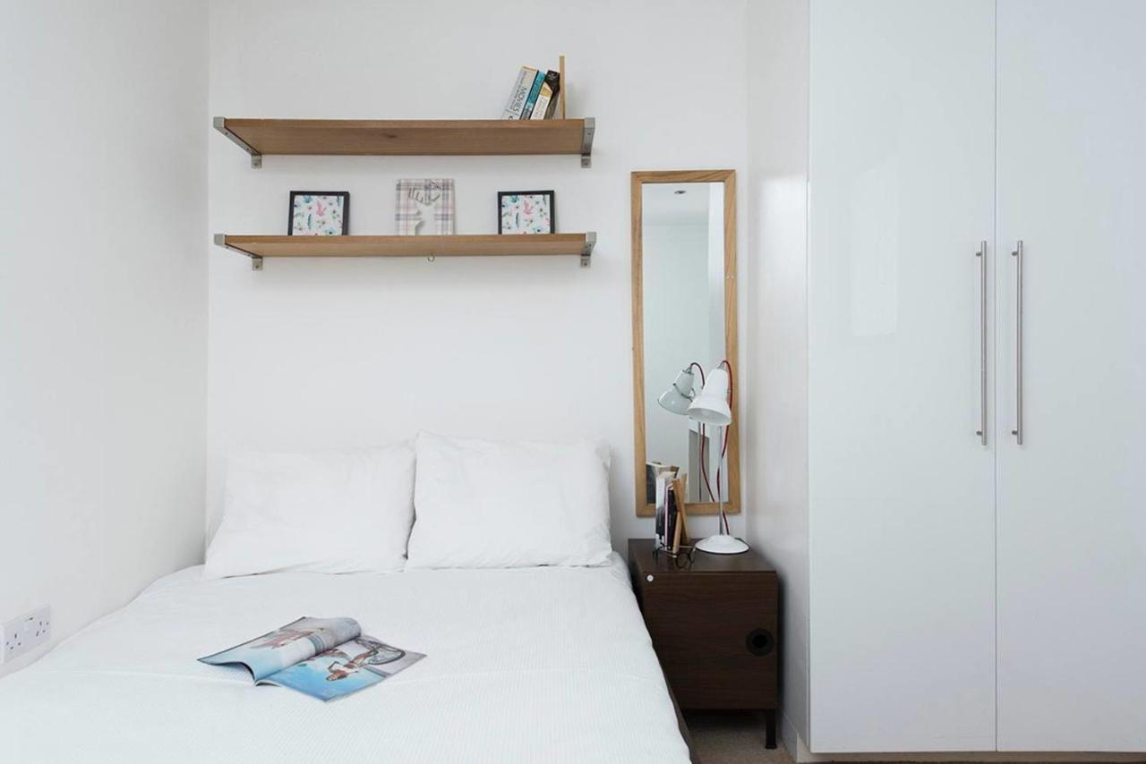 Stylish 2 Bedroom Flat With Balcony In London Luaran gambar